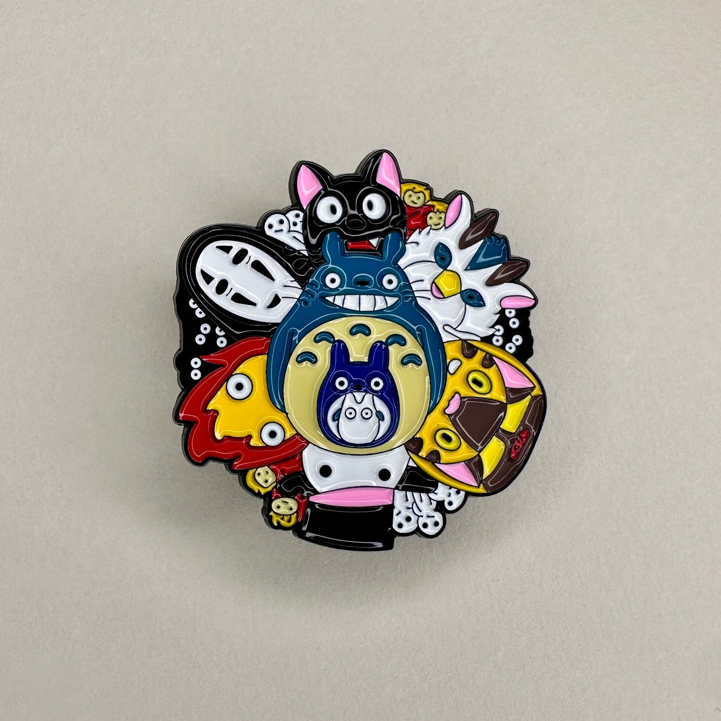 Studio Ghibli - Totoro & his Friends - Large Pin