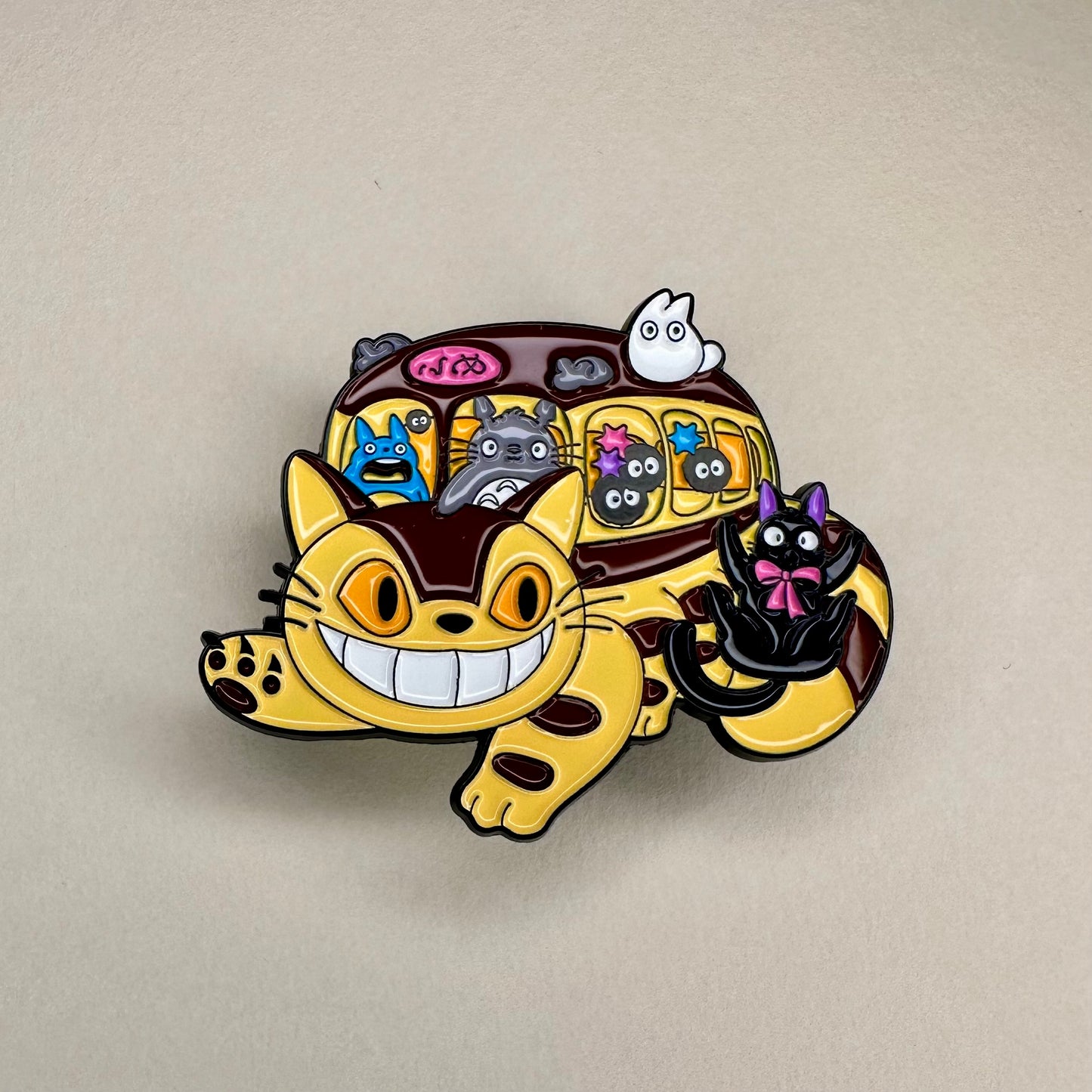 Studio Ghibli - The Bus Cat Totoro & Friends - Large Pin